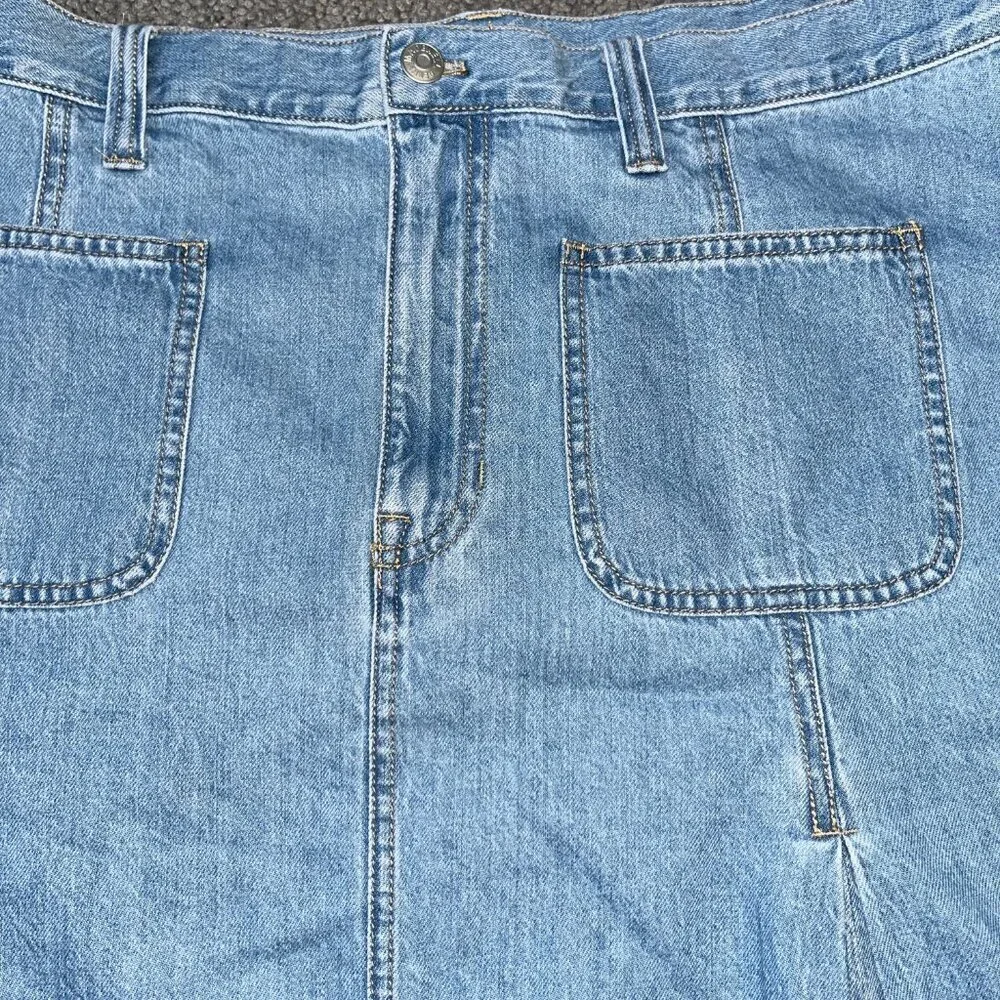 Madewell pleated denim